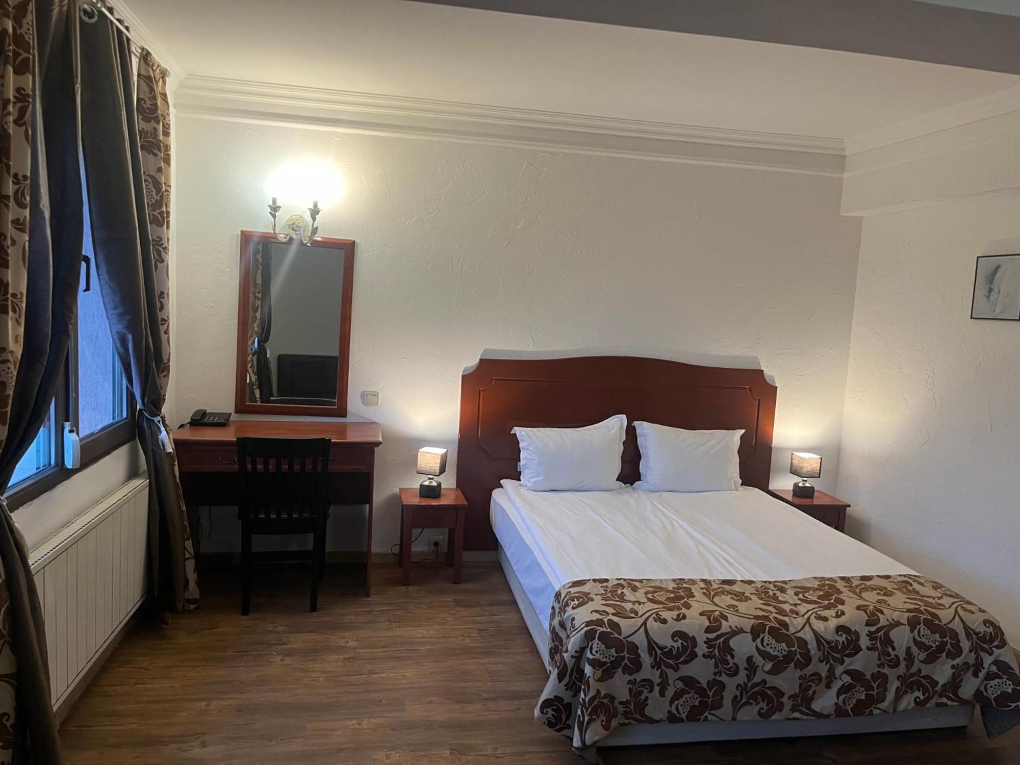 Andesite Boutique Residence Hotel โซเฟีย ภายนอก รูปภาพ