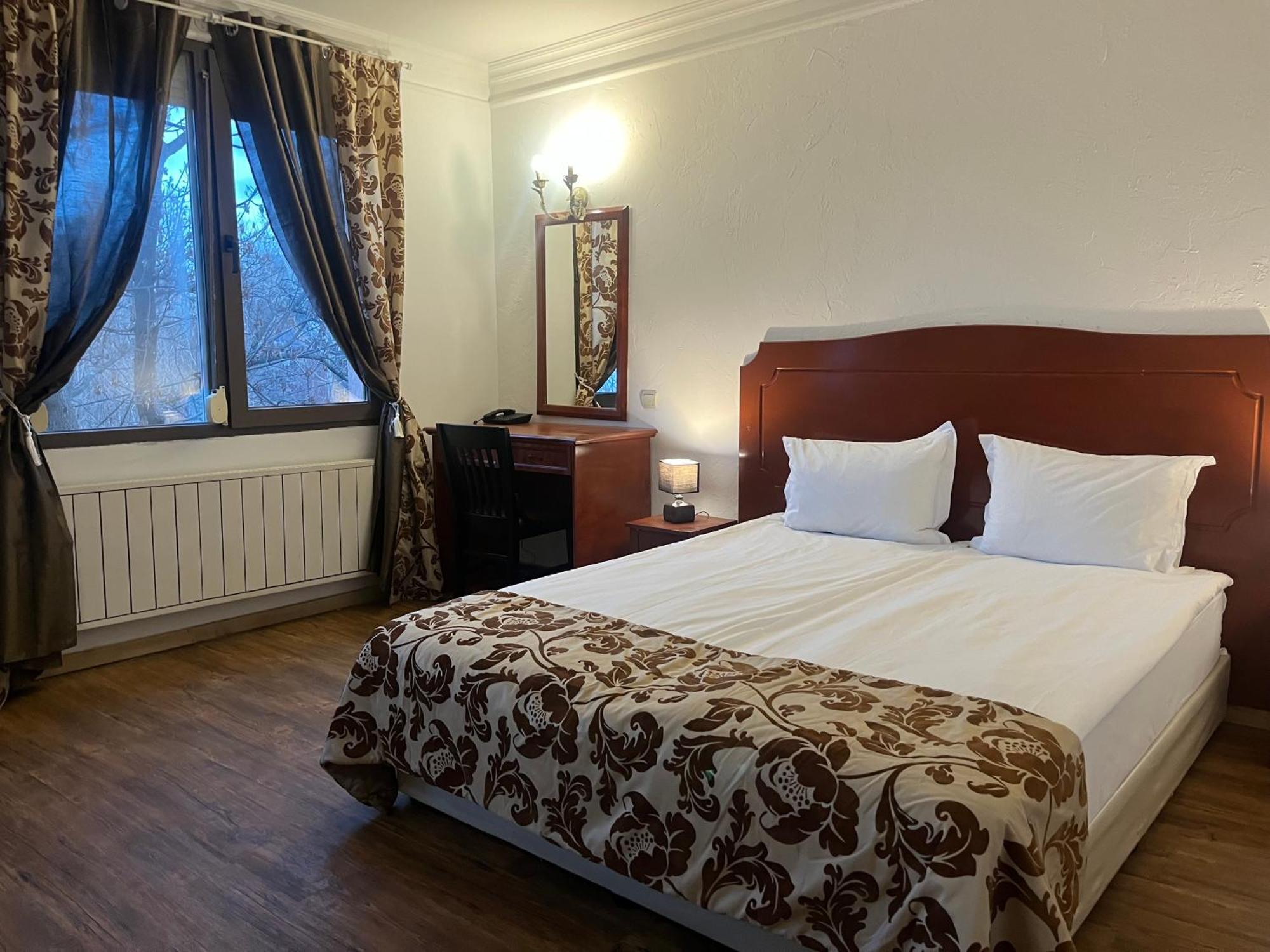 Andesite Boutique Residence Hotel โซเฟีย ภายนอก รูปภาพ